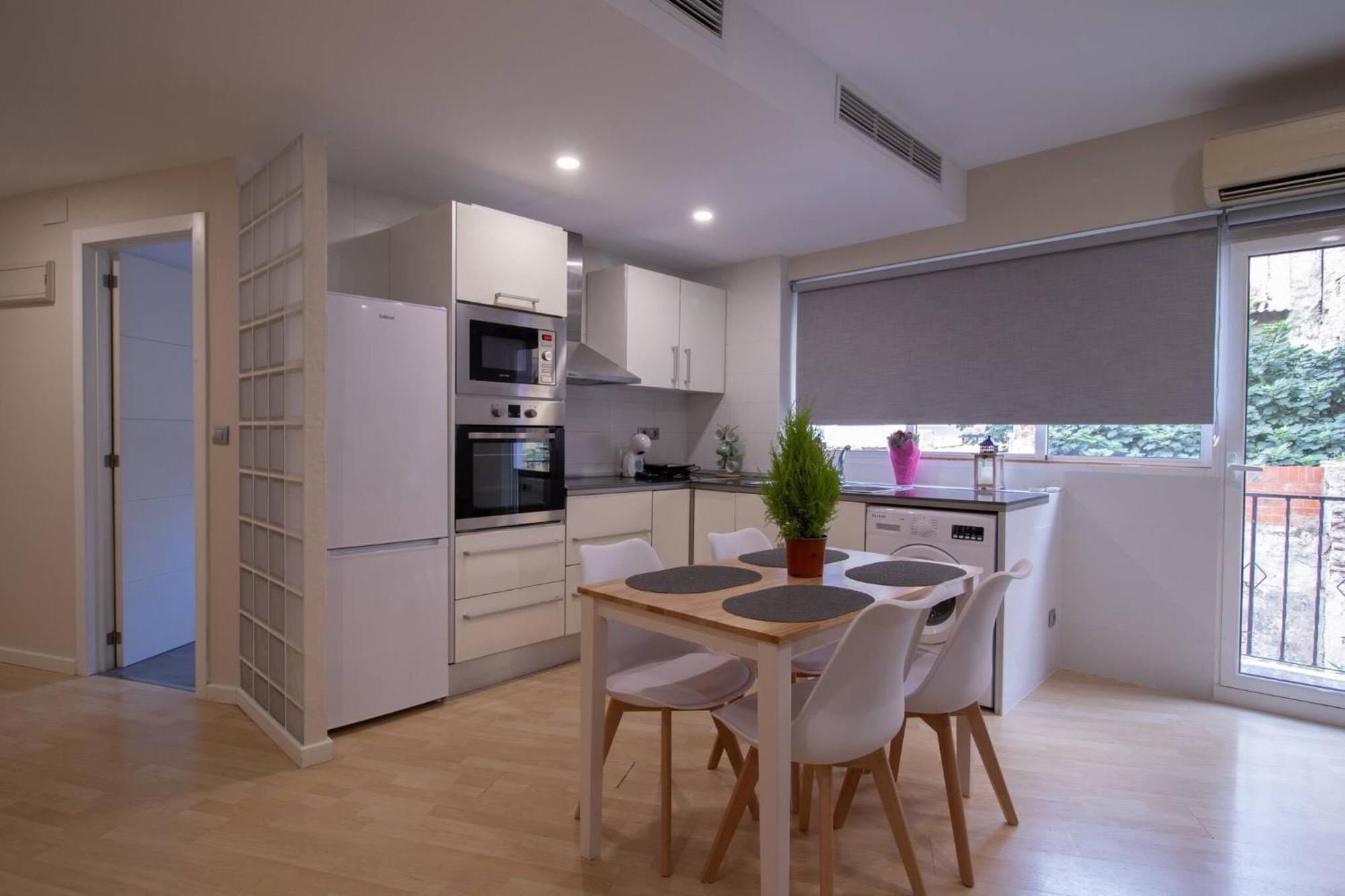 Old Town Flat By Concept Flats Apartment Valencia Exterior photo